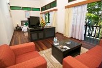 Lake Kenyir Resort Kuala Terengganu Eksteriør bilde