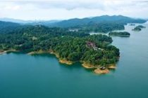Lake Kenyir Resort Kuala Terengganu Eksteriør bilde